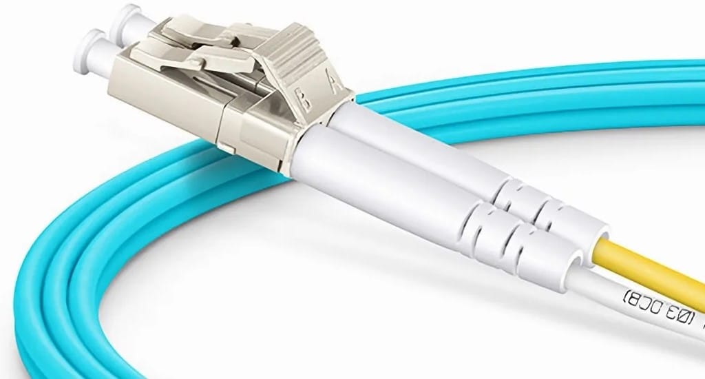 Material LCUPC-LCUPC OM3 MM Duplex Patchcord 1024x550